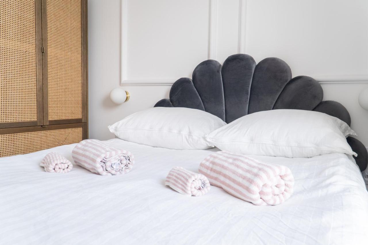 Old Town Gem Designer Apartment - Centre Location - Families - Remote Work 格但斯克 外观 照片