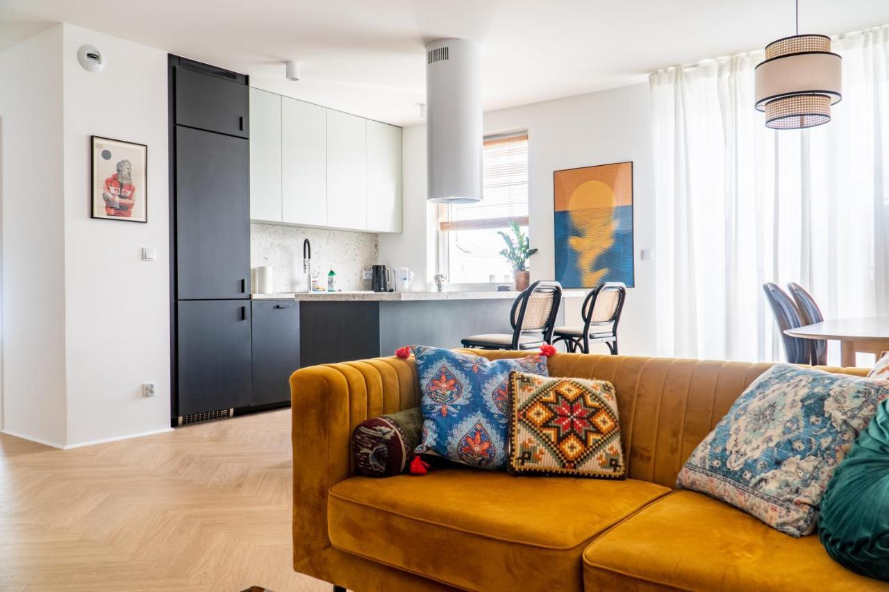 Old Town Gem Designer Apartment - Centre Location - Families - Remote Work 格但斯克 外观 照片